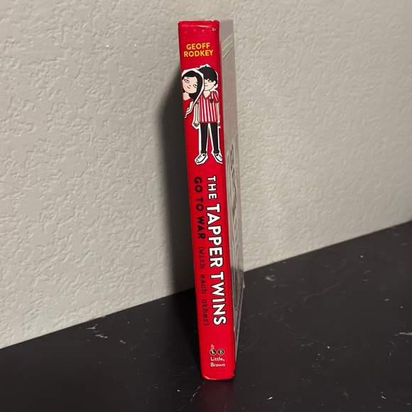 Tapper Twins Go to War (With Each Other)- Signed Copy - Picture 3 of 5